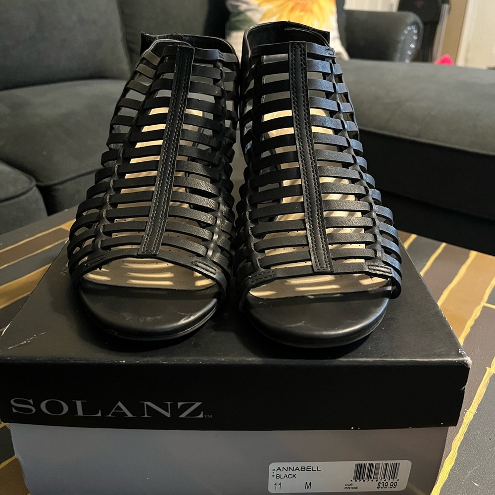 Gladiator Sandal - Picture 2 of 5